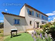 Maison à VINON-SUR-VERDON