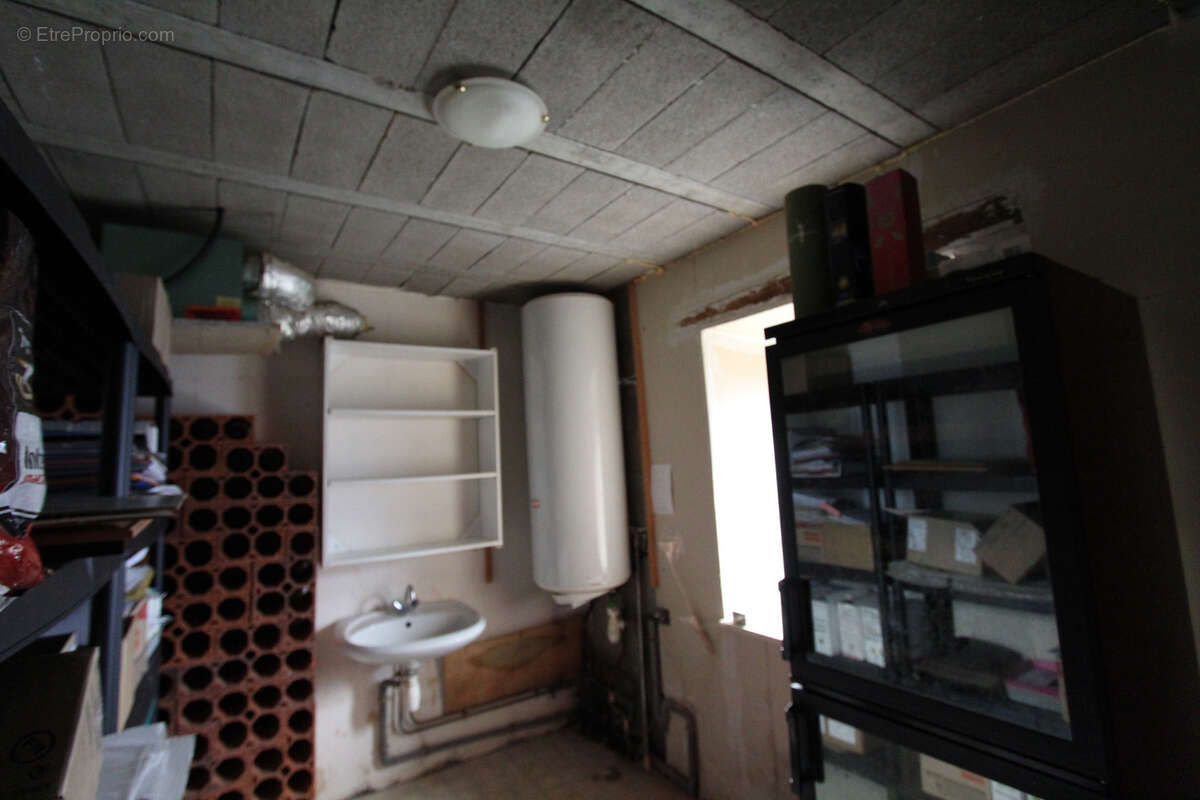 Maison à CHATEAUNEUF-VAL-DE-BARGIS