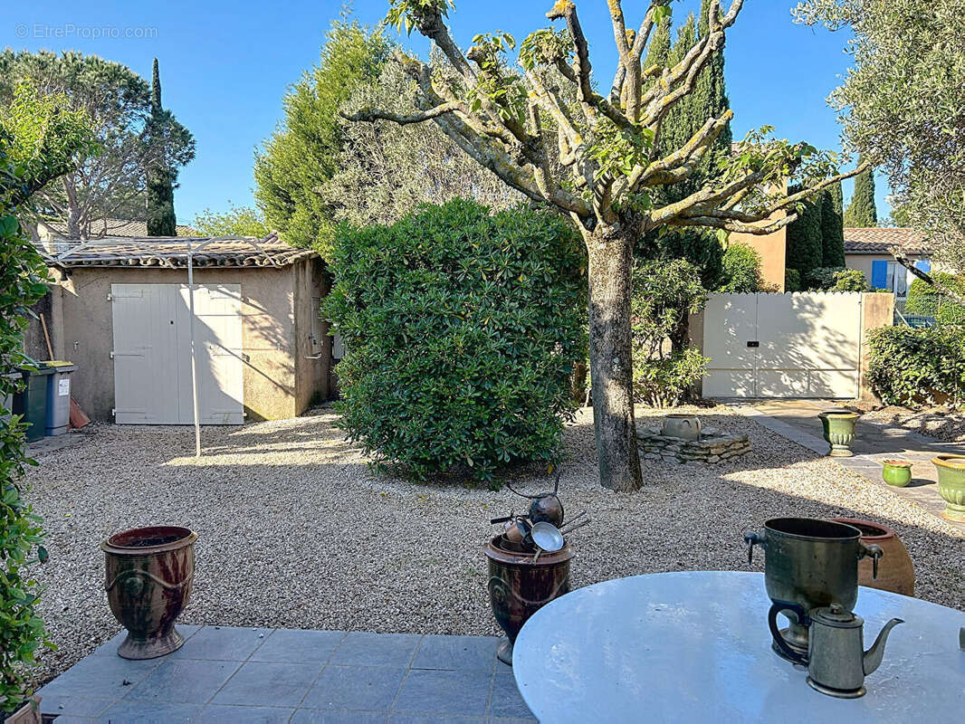 Maison à VILLENEUVE-LES-AVIGNON