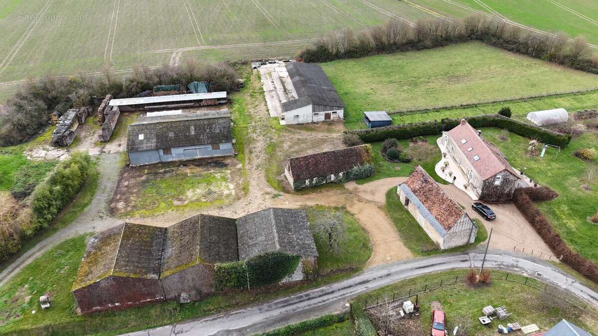 Maison à SAINT-PATERNE-RACAN