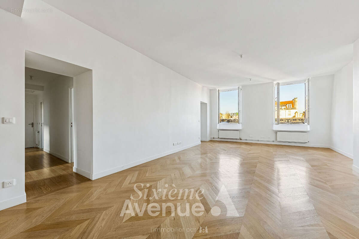 Appartement à PARIS-4E