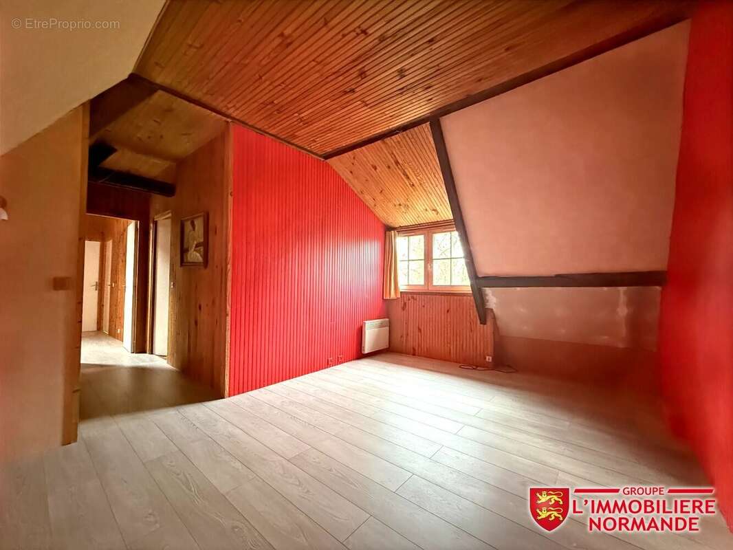 Maison à HERQUEVILLE