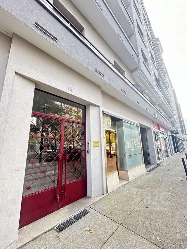 Commerce à GRENOBLE