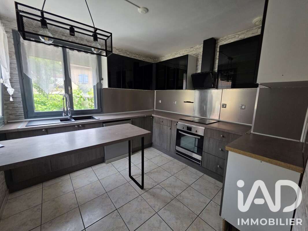 Maison 111 m² à Mailley-Et-Chazelot  - photo 5