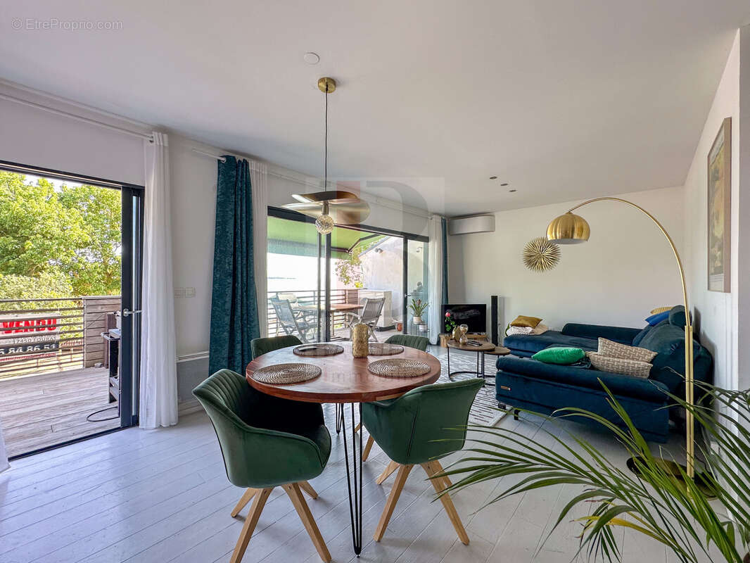 Maison vue mer avec garage - photo 3