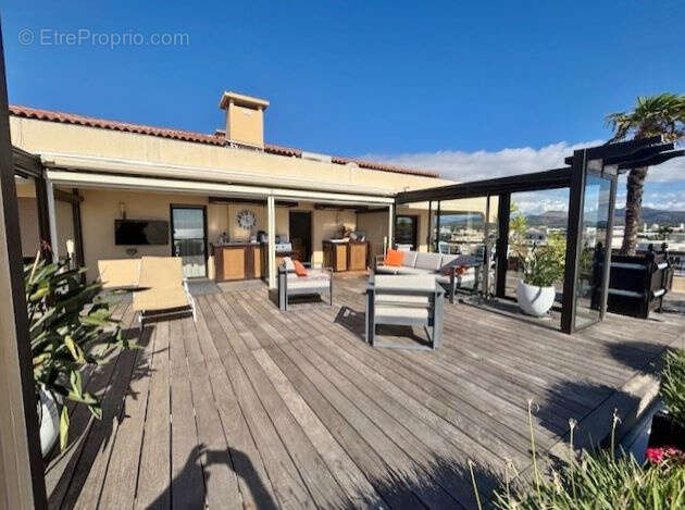 Appartement à FREJUS