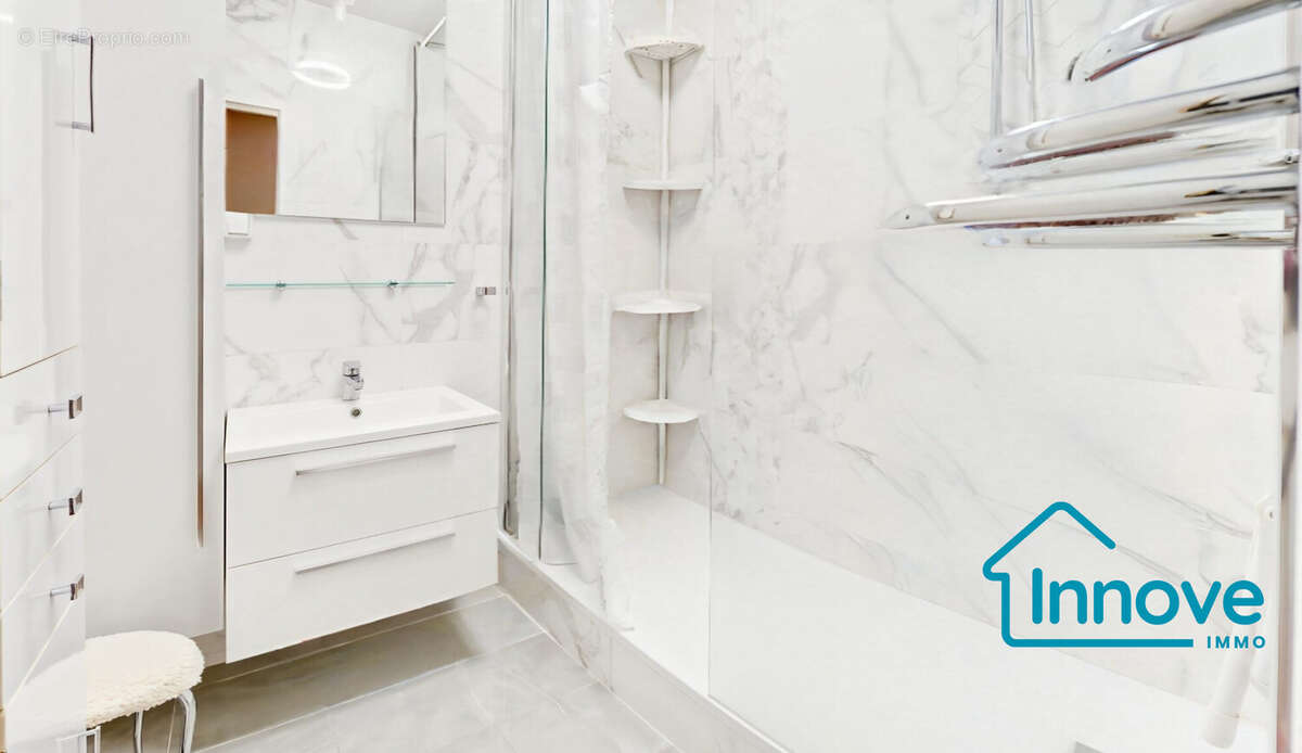 Appartement à VERSAILLES