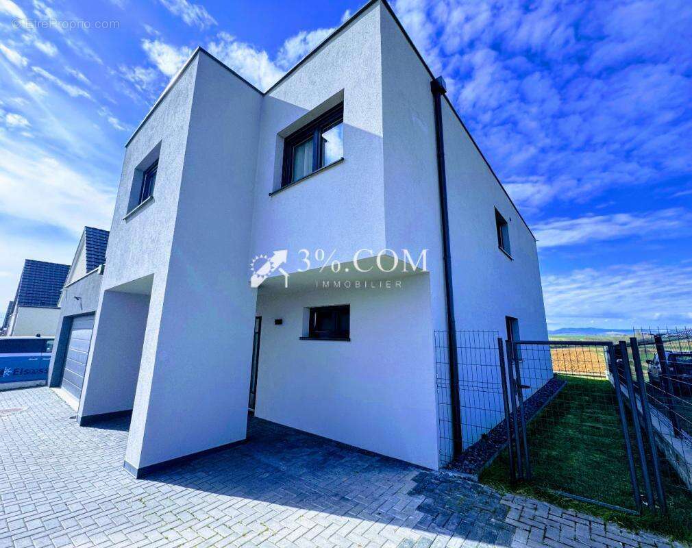 3%COM Belle maison d'architecte  4 chambres et 2 salles de b - photo 17