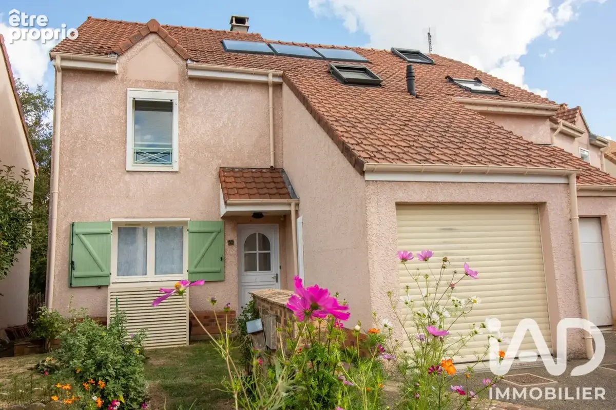 Photo 1 - Maison à BEYNES