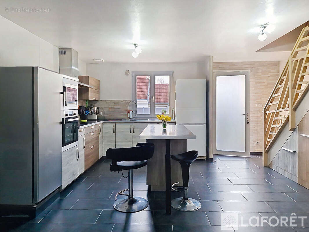 Maison à L'ISLE-SUR-LE-DOUBS