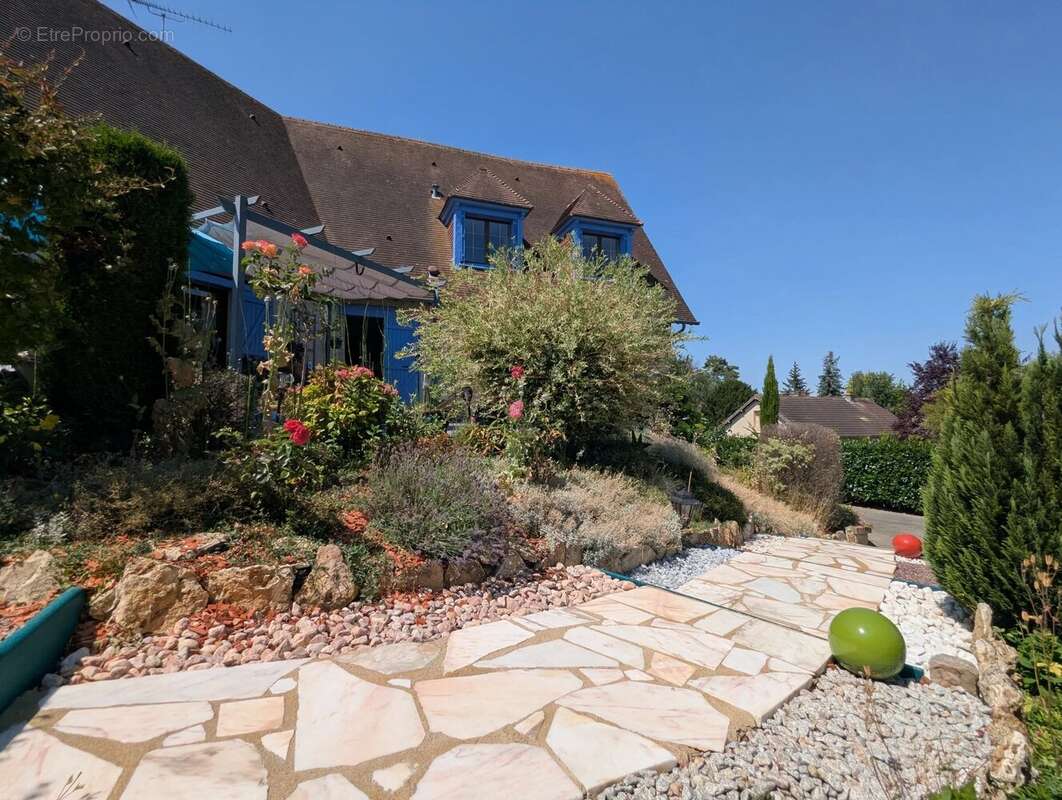 Maison de 205 m² sur sous-sol complet ! - photo 22