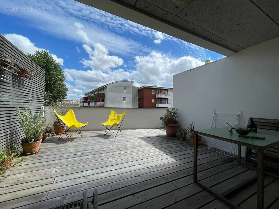 Appartement à BORDEAUX