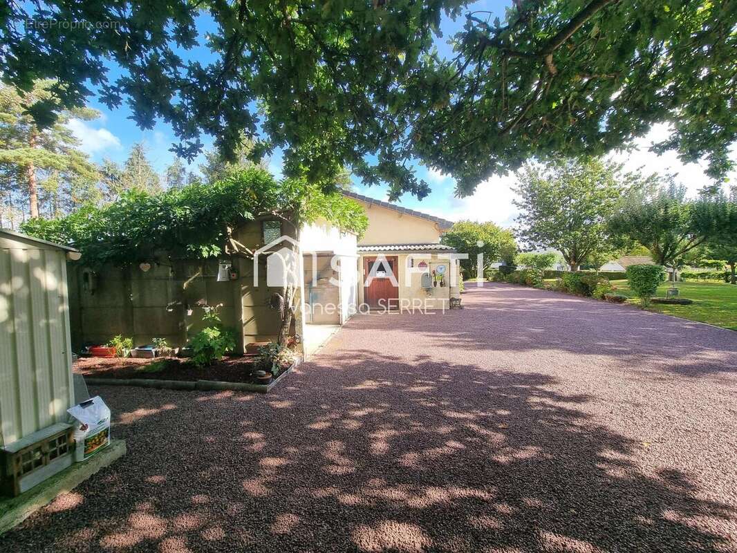 Photo 4 - Maison à LE MOLAY-LITTRY