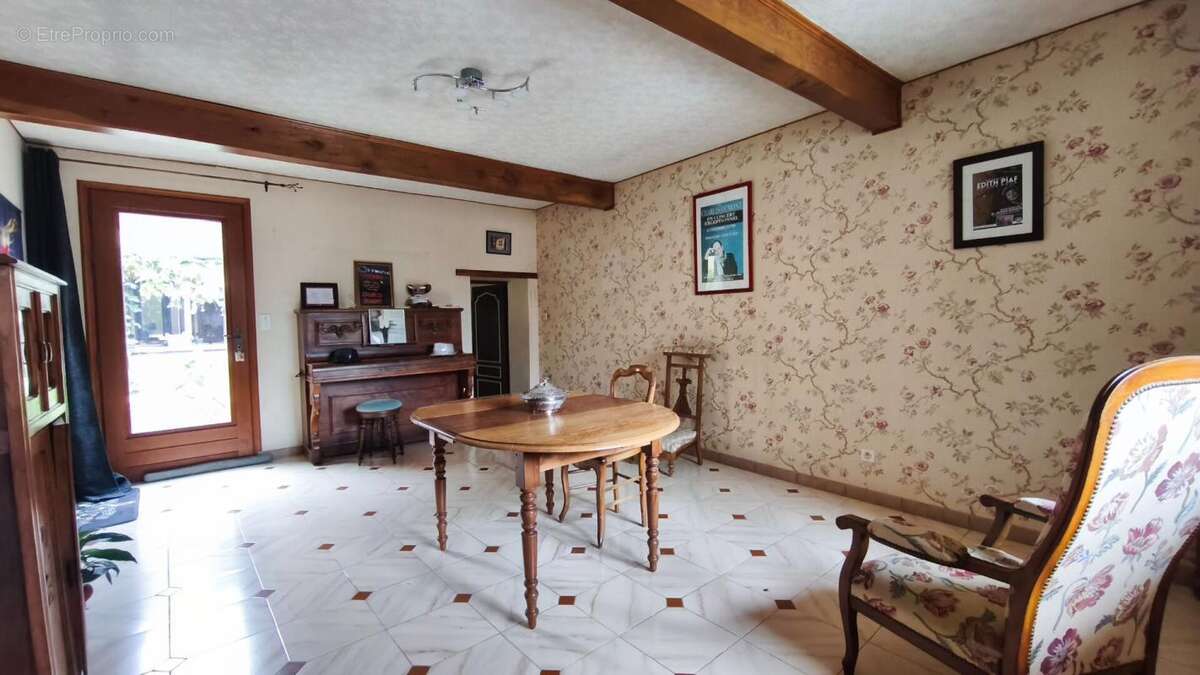 Maison à SEZANNE