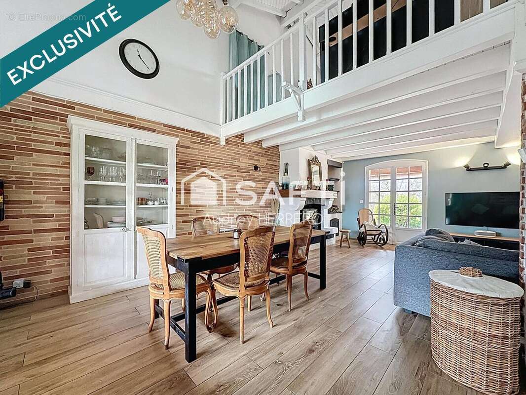 Photo 3 - Maison à SAINT-SULPICE