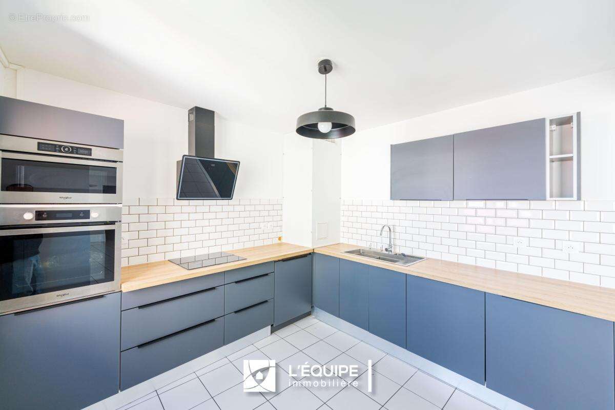 Appartement à SAINT-DENIS