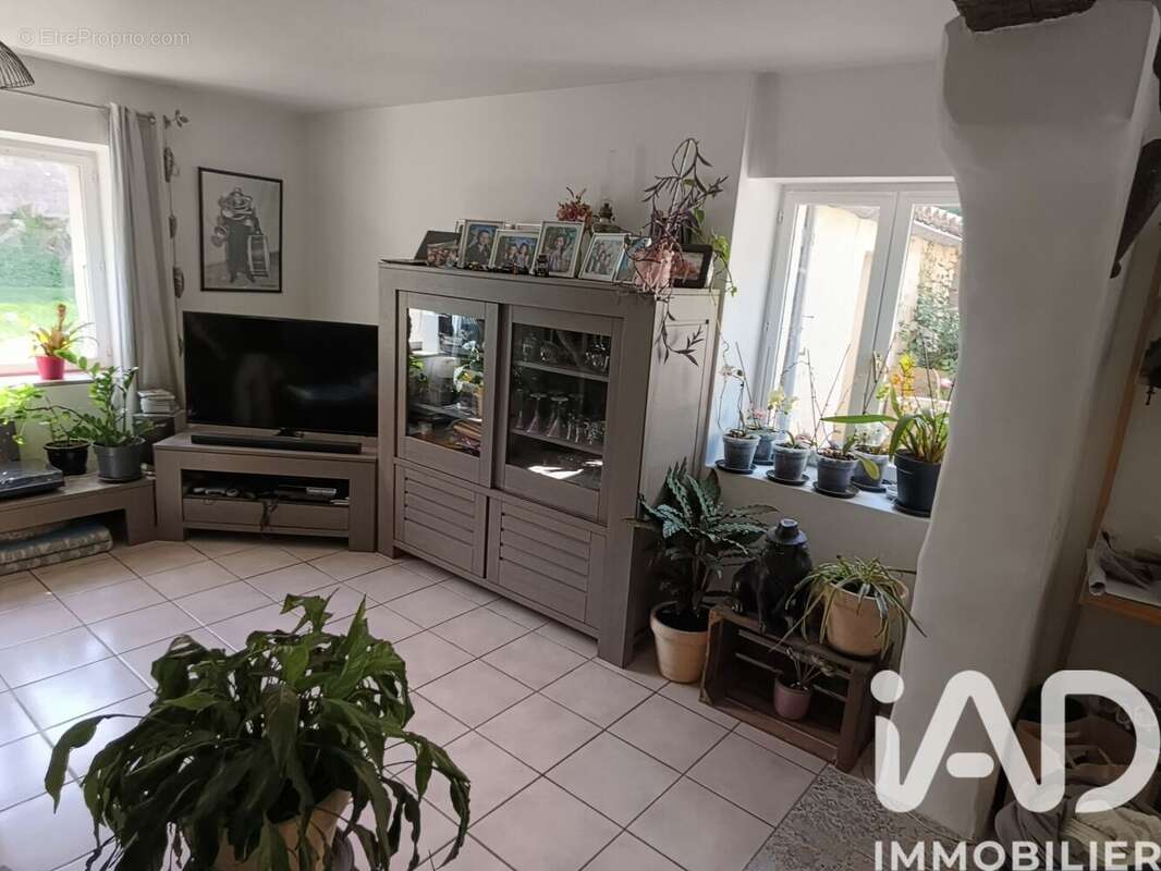 Photo 8 - Maison à MALATAVERNE