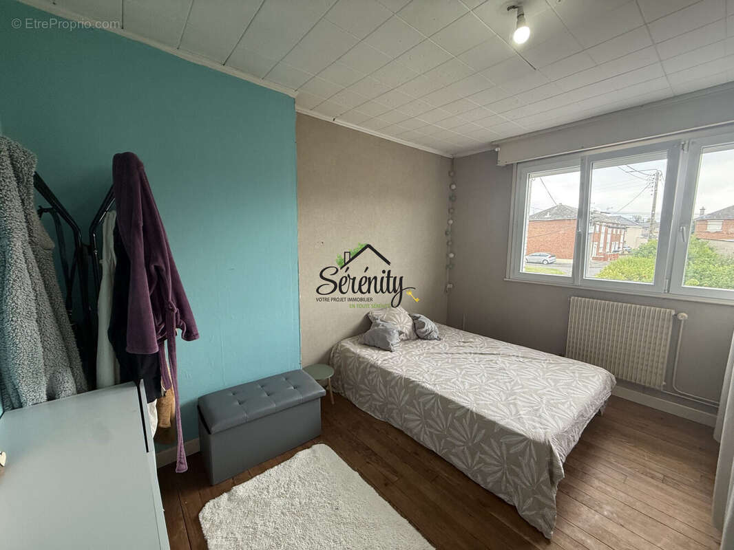 Maison à DOUCHY-LES-MINES