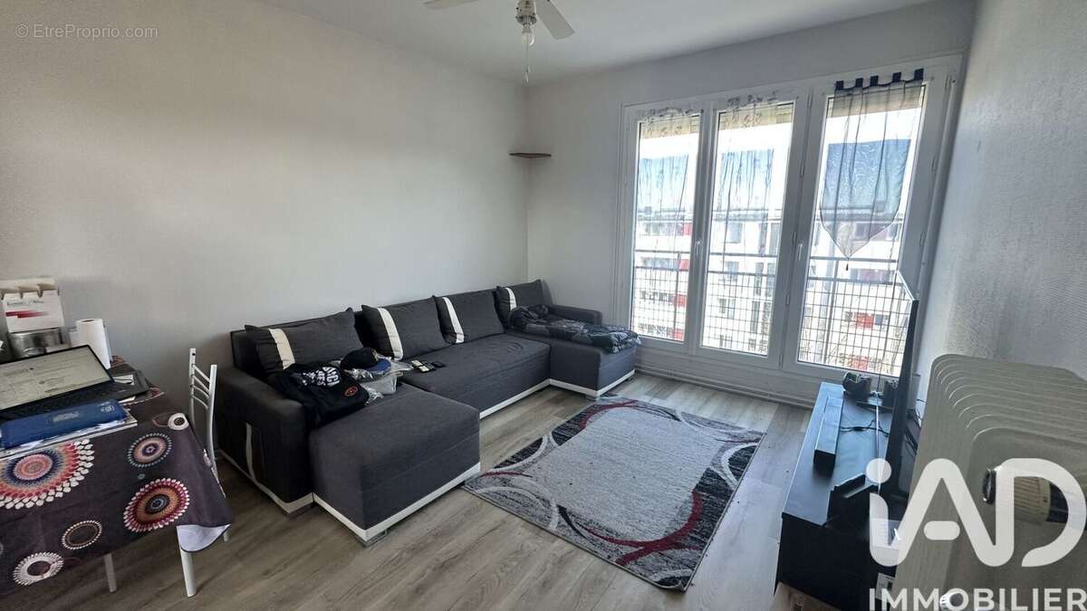 Photo 5 - Appartement à SAINT-PIERRE-LES-NEMOURS