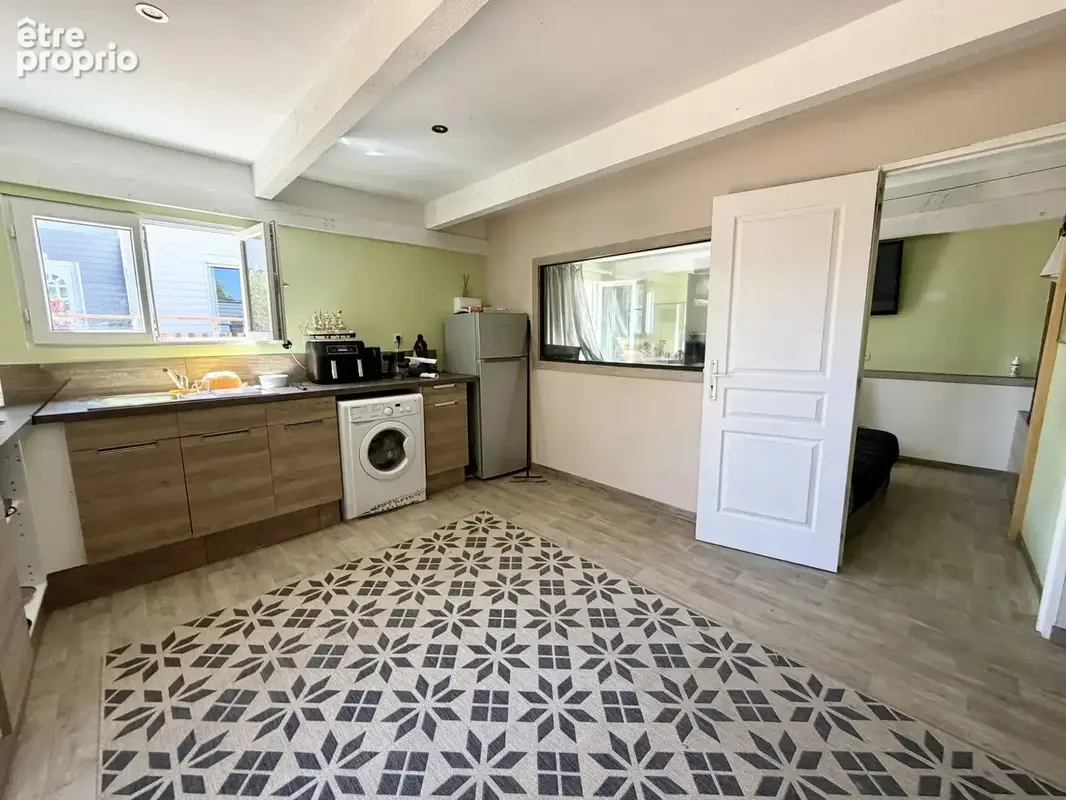 Cournon-d’Auvergne : Maison de 150m², 4 chambres et dépendance. - photo 17