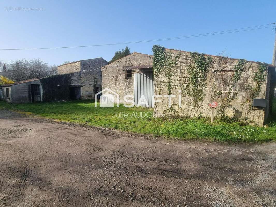 Photo 7 - Maison à AUMAGNE