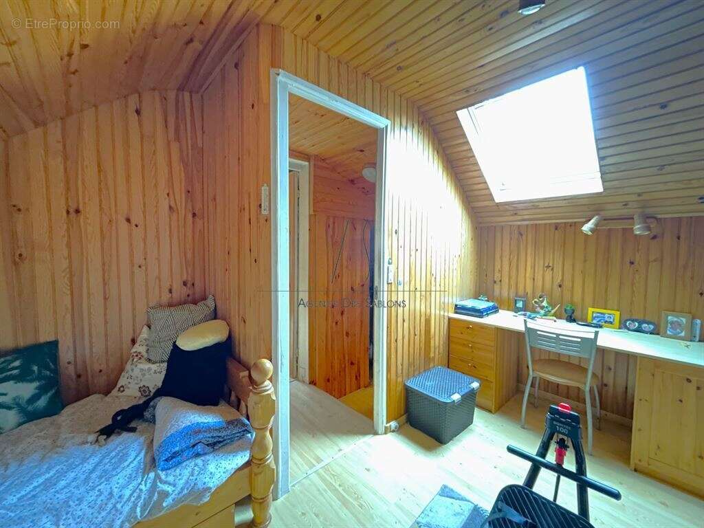 Maison à LE VESINET