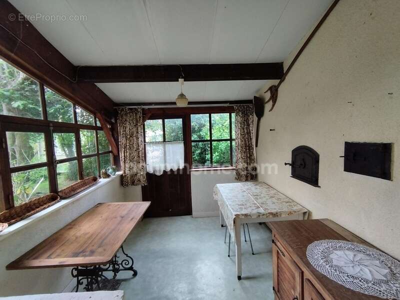 CHARENTE, VAL DE BONNIEURE, Maison sur sous-sol, 3 chambres, garage, terrain arboré 1457 m² - photo 4