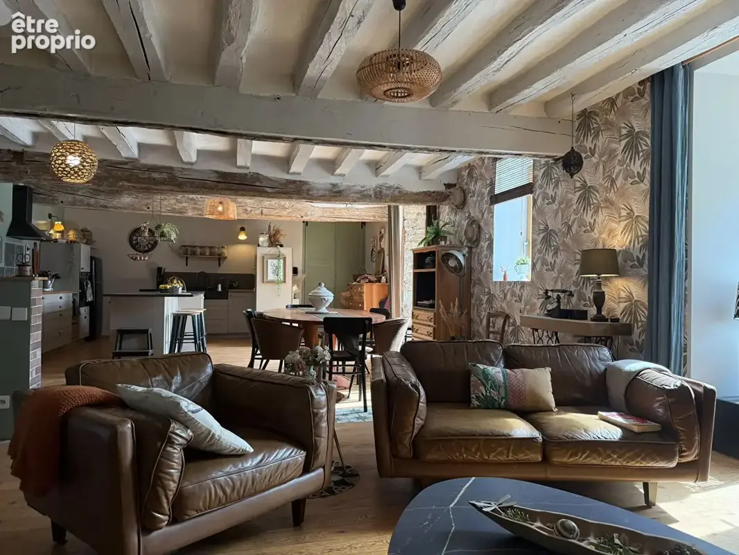 Maison de maître de caractère à Juvardeil, beaux volumes, dépendances et cadre privilégié - photo 7