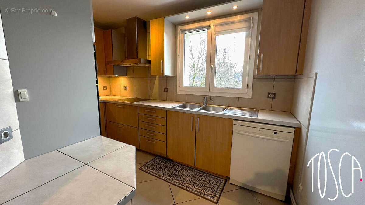 Appartement à THIAIS