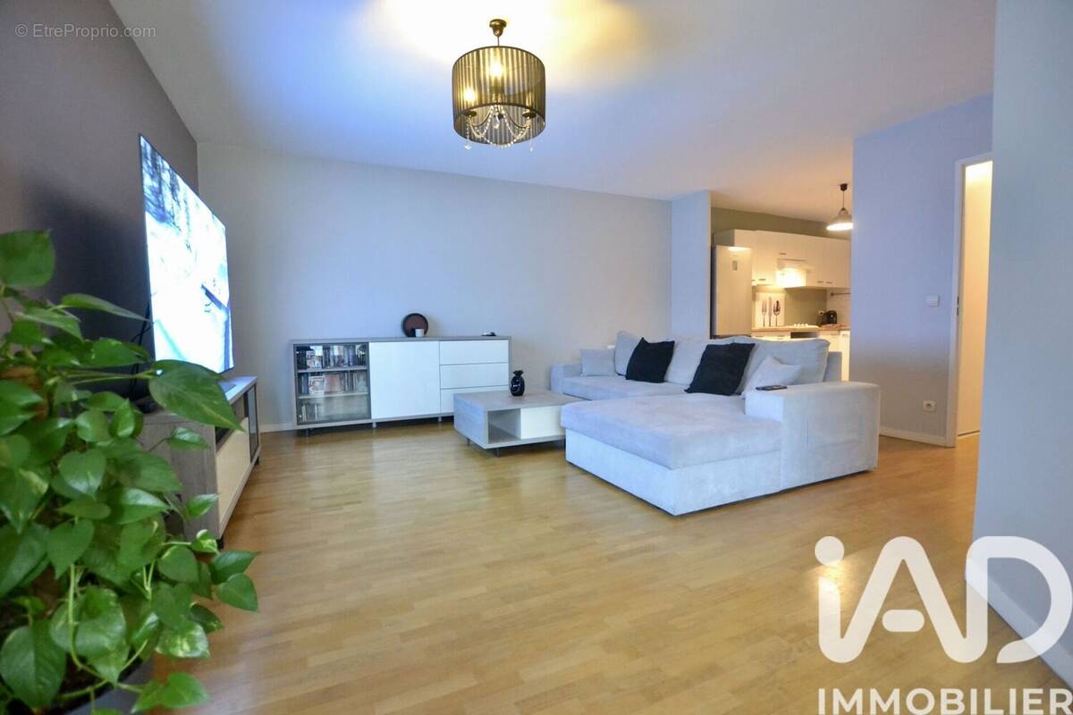 Photo 1 - Appartement à SAINT-OUEN-L'AUMONE