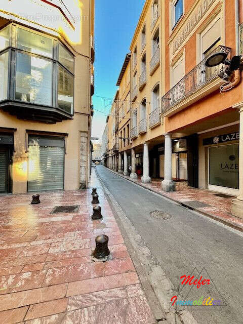 Commerce à PERPIGNAN