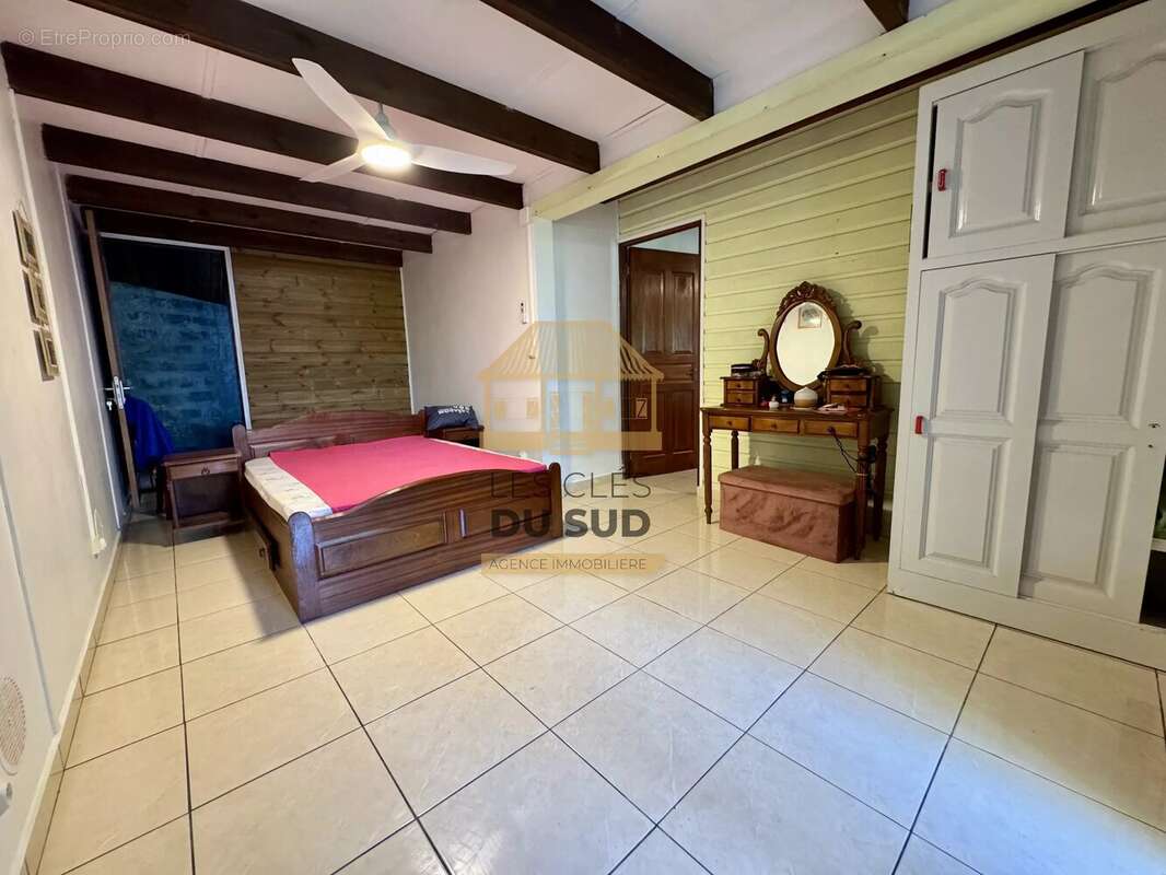 Maison familiale de 4 chambres avec garage fermé - photo 14