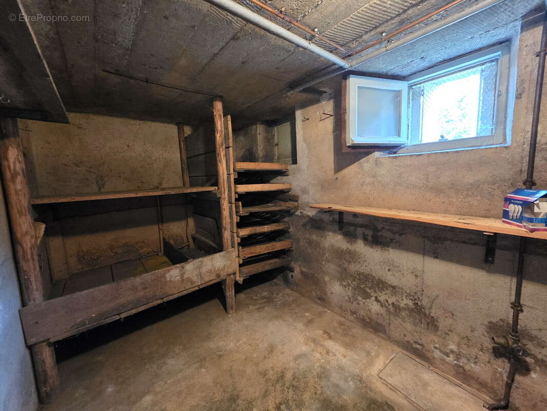 à Champagney Maison 107m2 3 Chambres 10 ares 39 centiares - photo 10