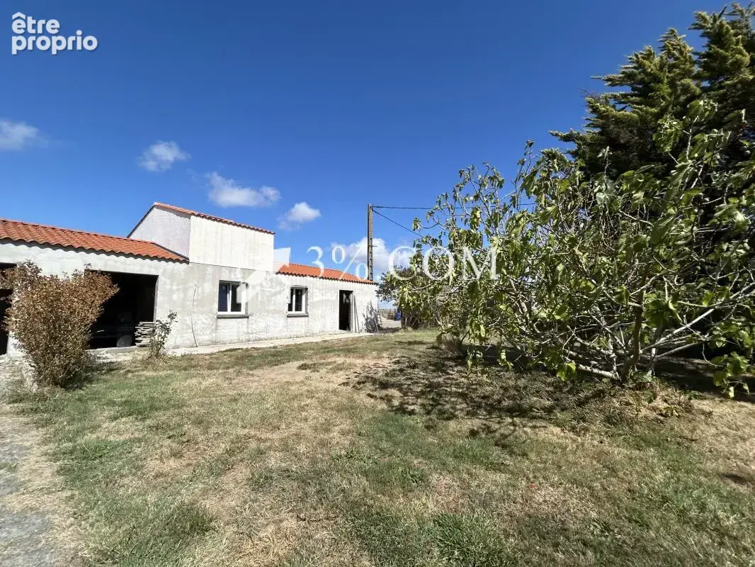 Maison à BOUIN