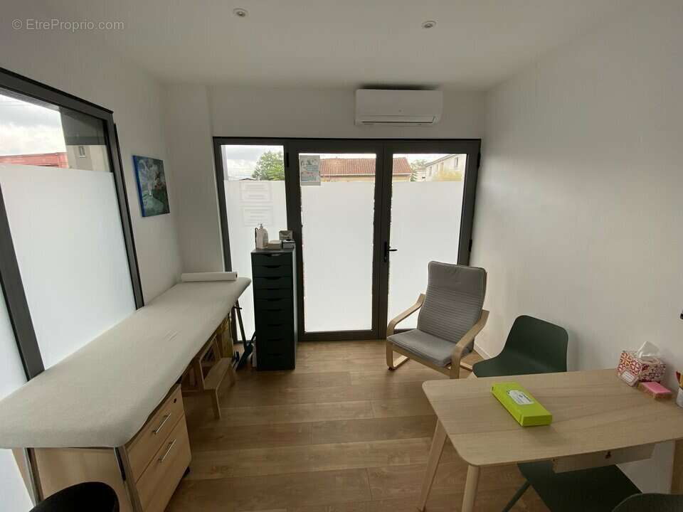 Commerce à MERIGNAC