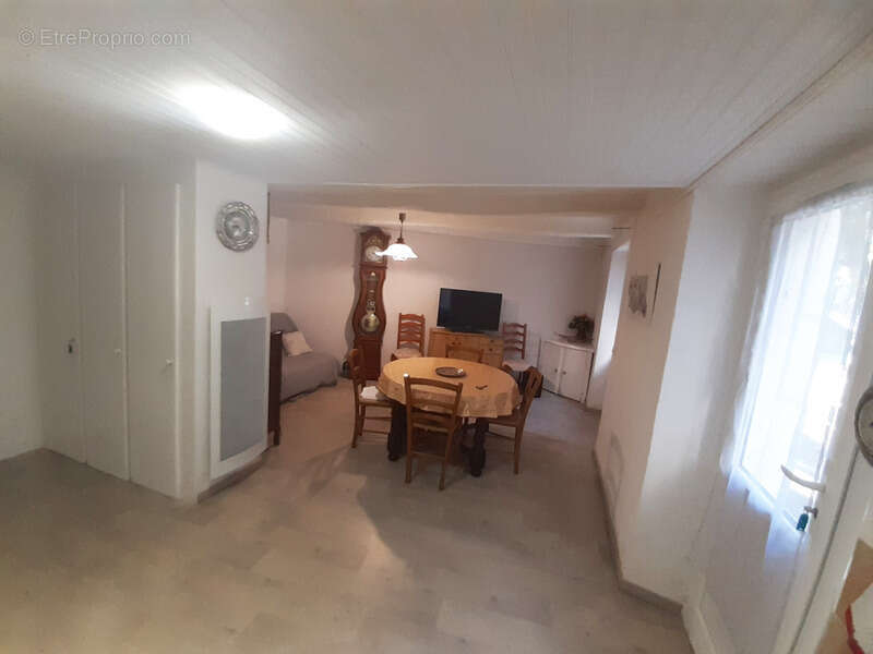 Maison à LIMOGNE-EN-QUERCY