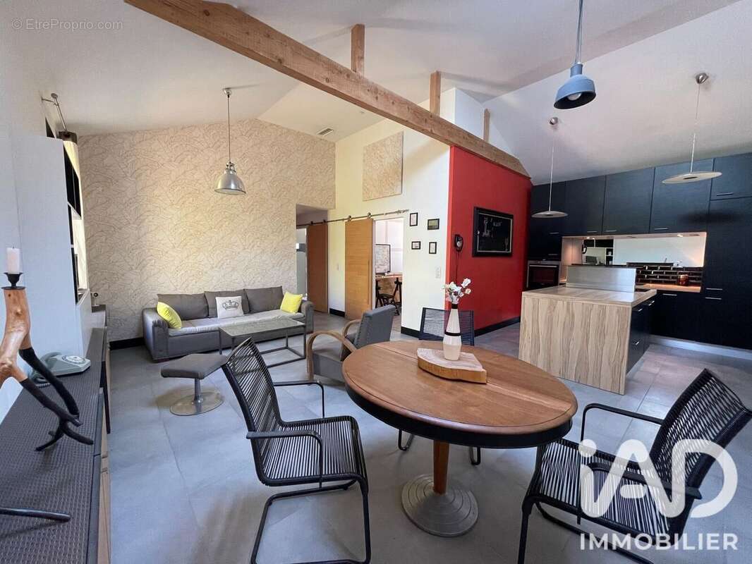 Maison 84 m² à Castelnau-Le-Lez  - photo 6