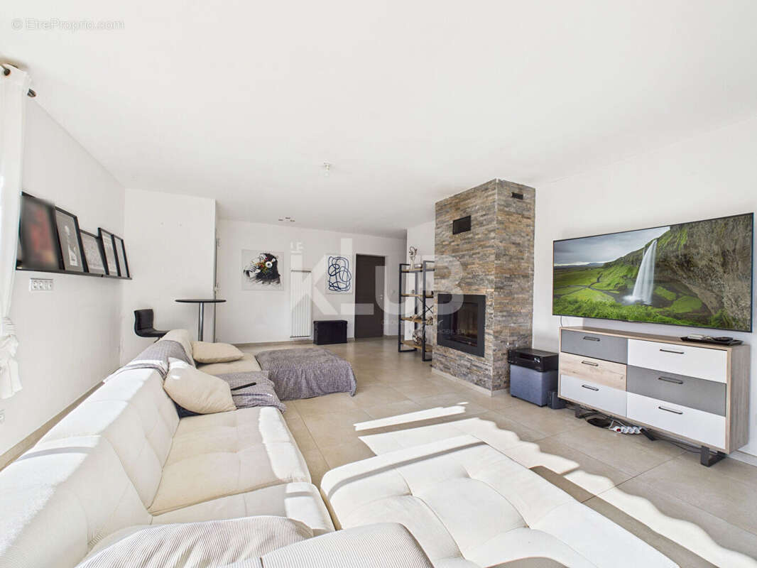 Maison à SANTO-PIETRO-DI-VENACO