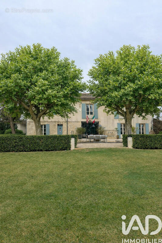 Photo 1 - Maison à EYRAGUES