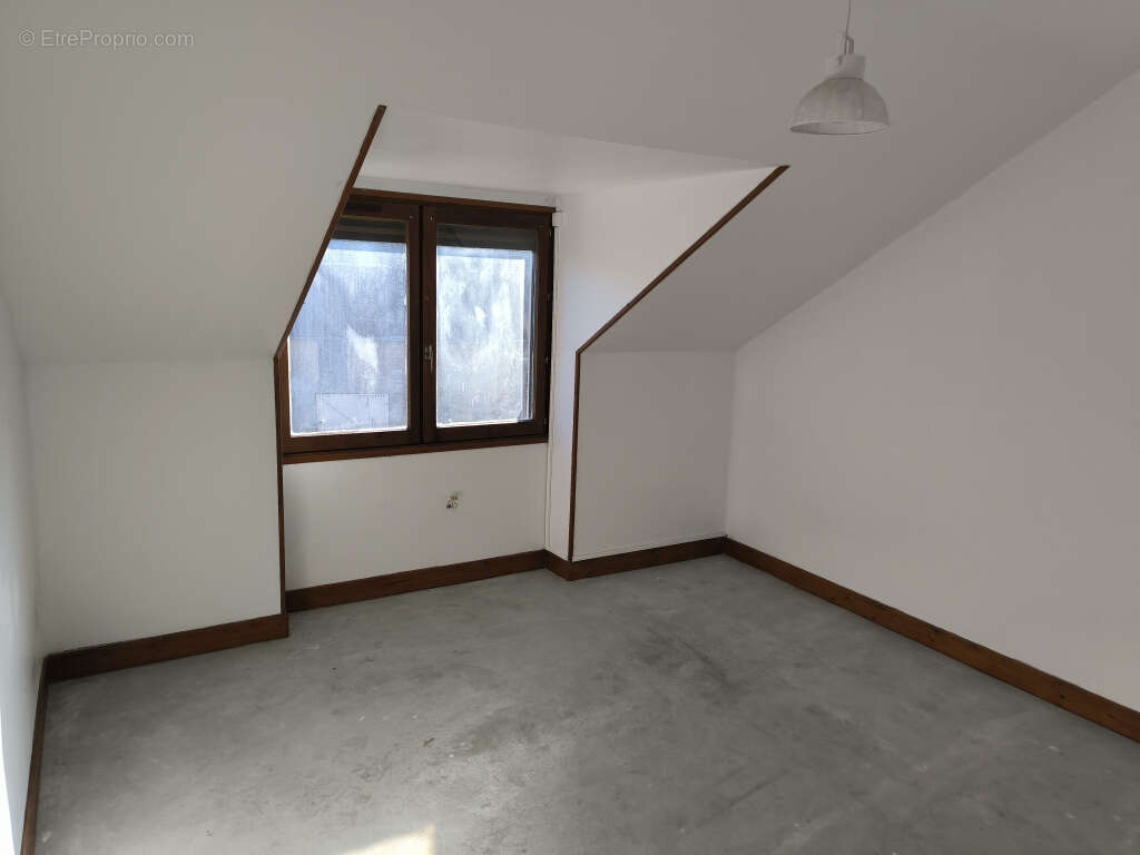 Maison à CERVON