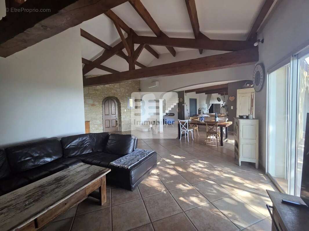 Maison à SAINT-MARTIN-D&#039;ARDECHE