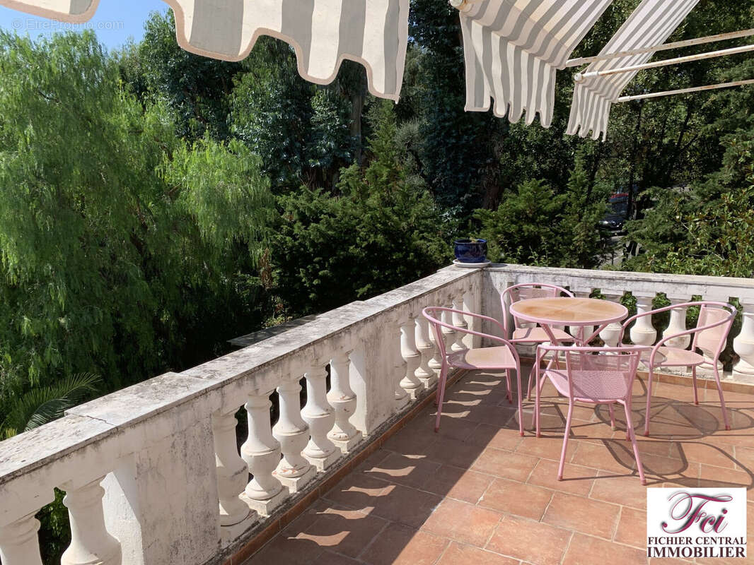 Maison à MENTON