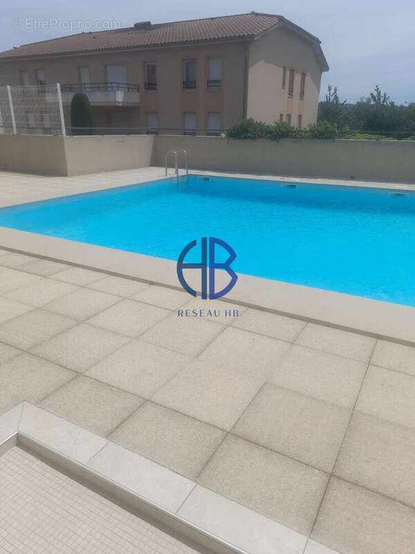 À VENDRE Superbe T4 de 82 m² avec terrasse, piscine et double stationnement ? Villefontaine, - photo 3