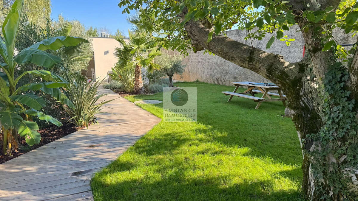 Maison à SAINT-PERAY