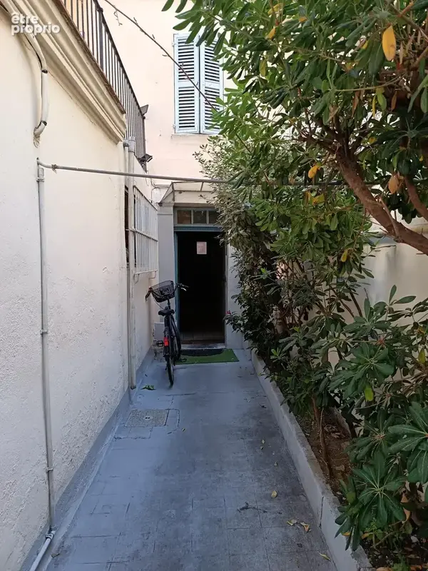 Bien immobilier à vendre à Toulon (83000) - photo 2