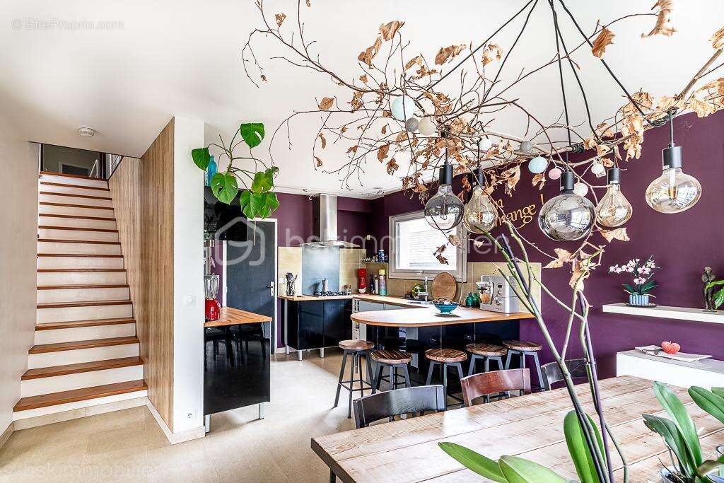 Maison à CHAMPIGNY-SUR-MARNE