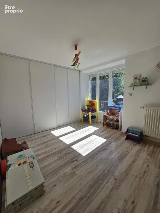 Coup de coeur - Maison entièrement rénovée avec 3 chambres - photo 10