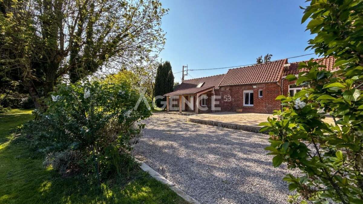 Maison à THEROUANNE