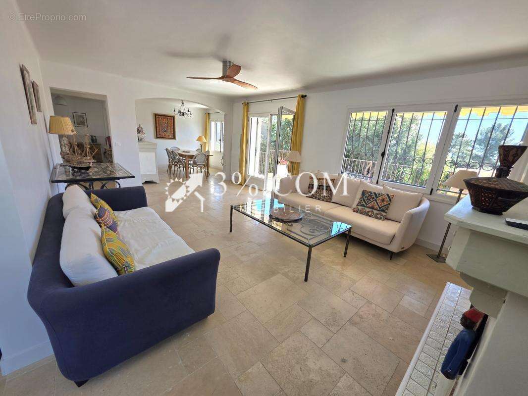 Maison à SAINT-RAPHAEL