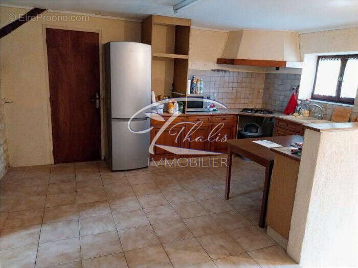 Maison à LA LANDE-DE-FRONSAC